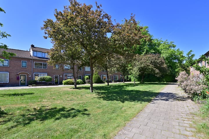 Foto 3 van Meidoornweg 40