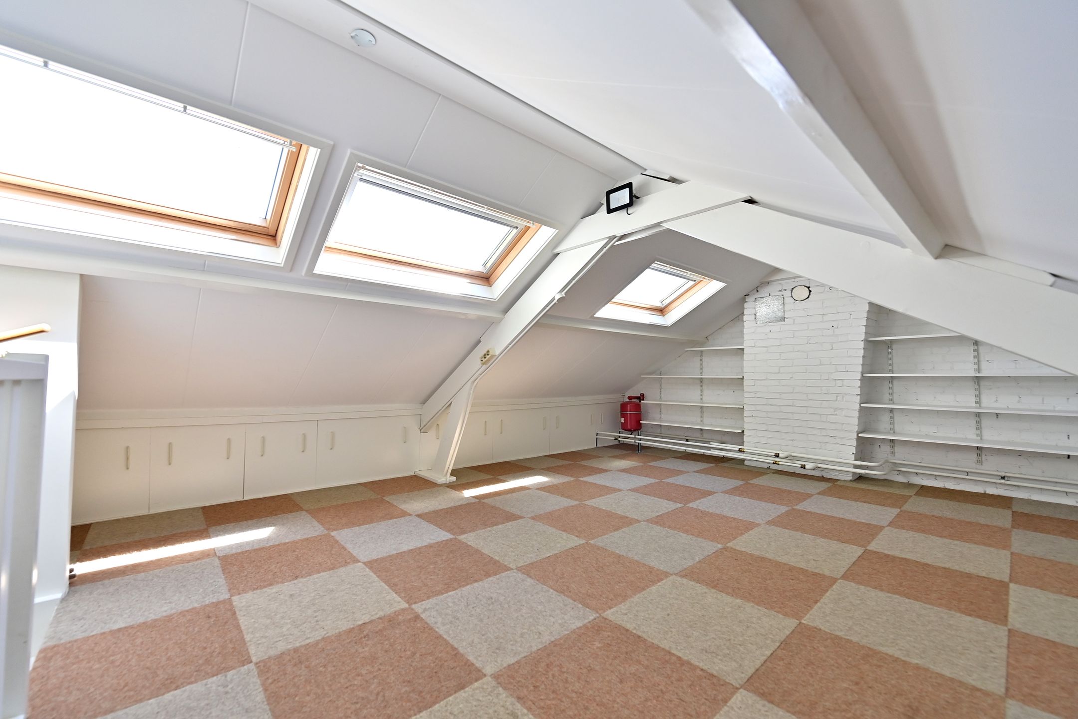 Foto 12 van Meidoornweg 40