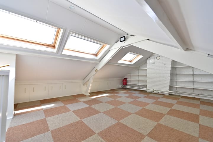 Foto 12 van Meidoornweg 40