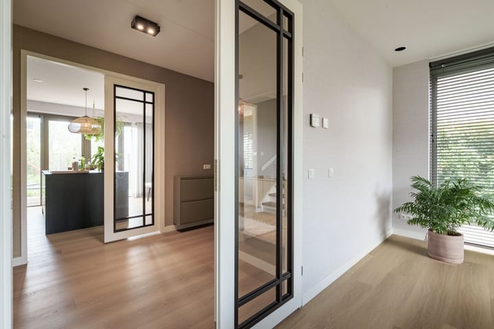 Foto 7 van Prof. Visserlaan 19