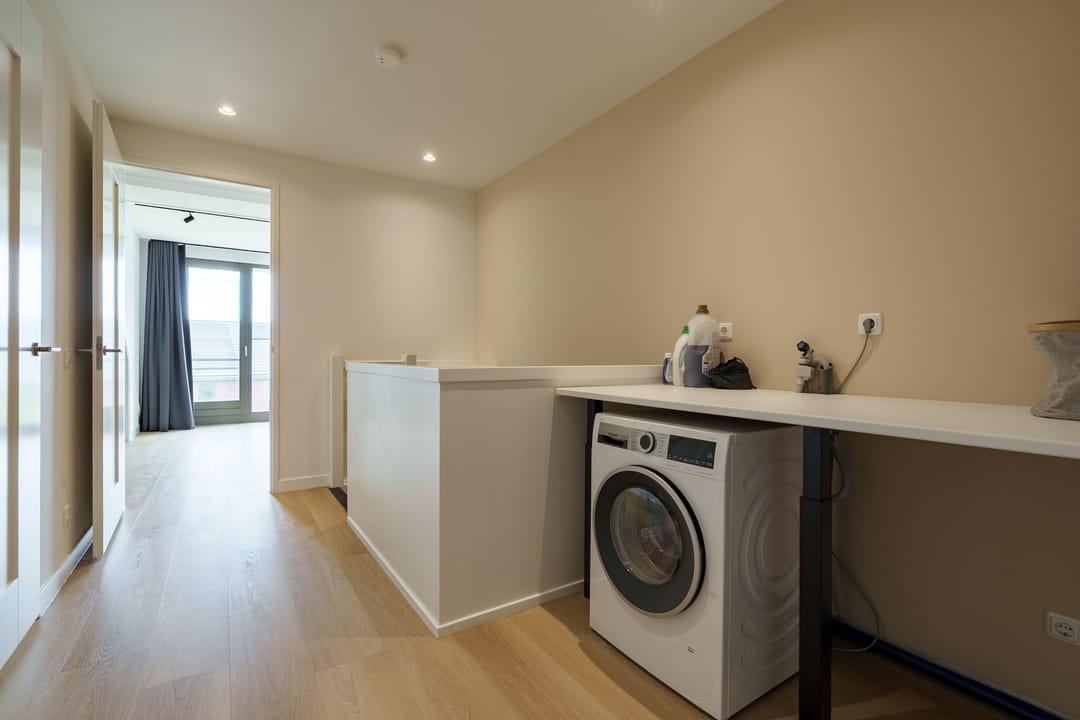 Photo 26 of Prof. Visserlaan 19