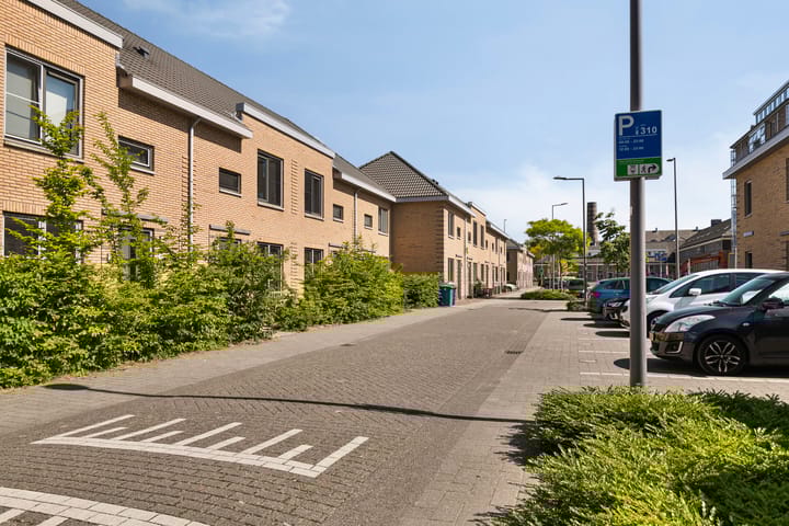 Foto 3 van Albertus de Voogtstraat 12