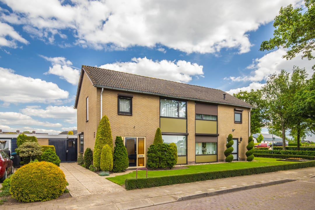 Foto 1 van Witte Kruis 121