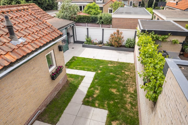 Foto 27 van Cornelis M.J.M. Burgerlaan 9