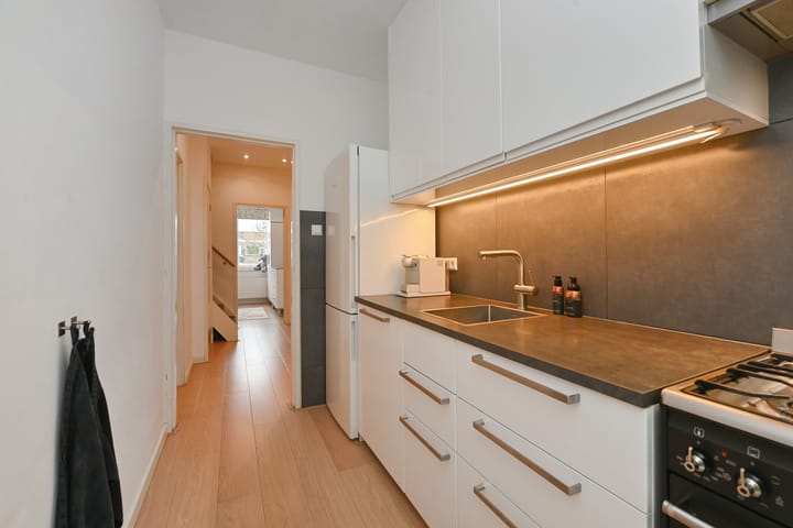 Foto 3 van Paulus Potterlaan 64