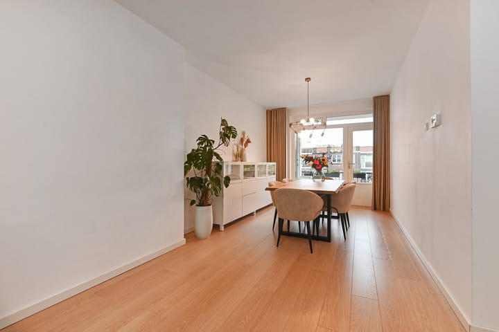 Foto 12 van Paulus Potterlaan 64