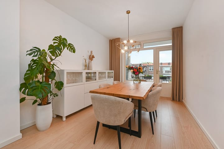 Foto 13 van Paulus Potterlaan 64