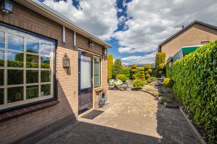 Foto 18 van Witte Kruis 121