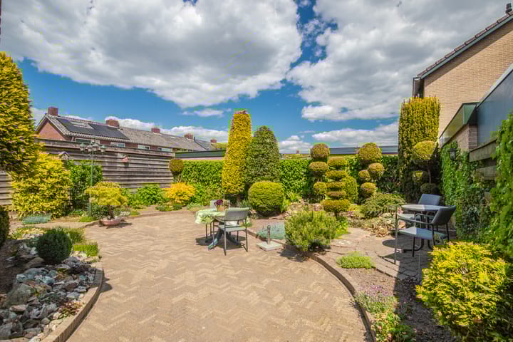 Foto 20 van Witte Kruis 121