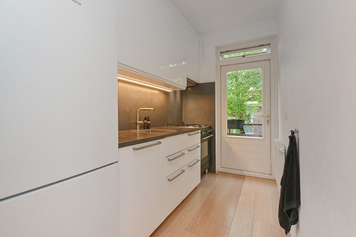 Foto 19 van Paulus Potterlaan 64