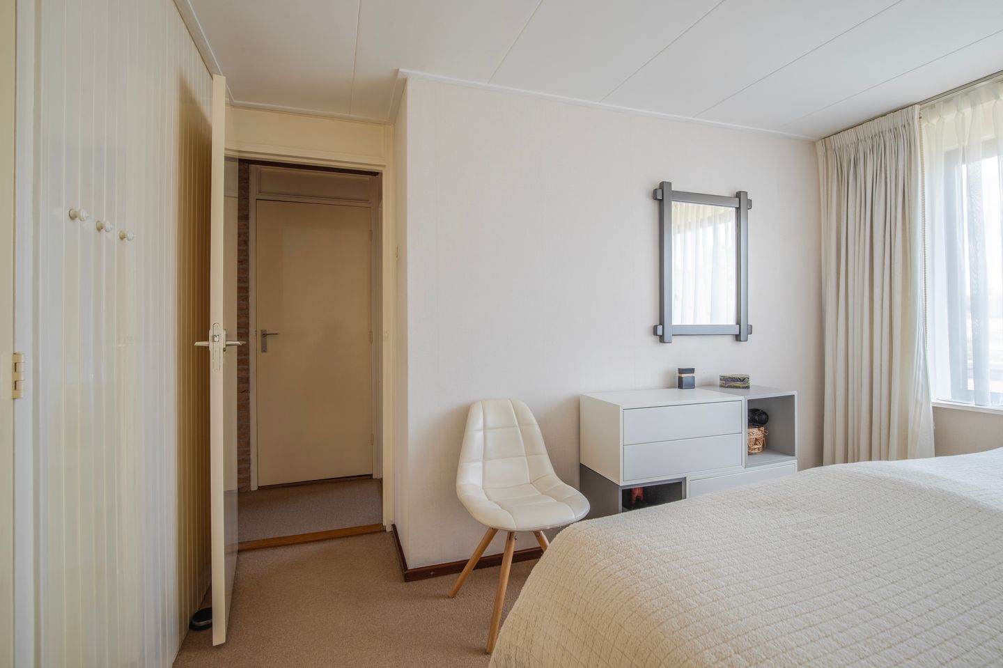 Foto 25 van Witte Kruis 121