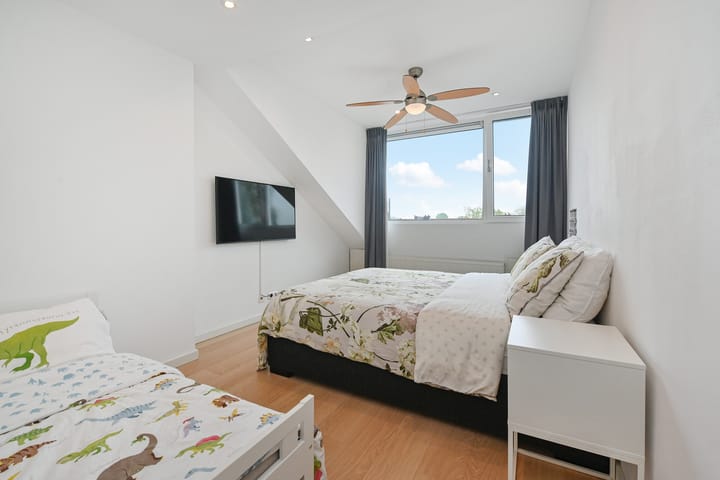 Foto 32 van Paulus Potterlaan 64