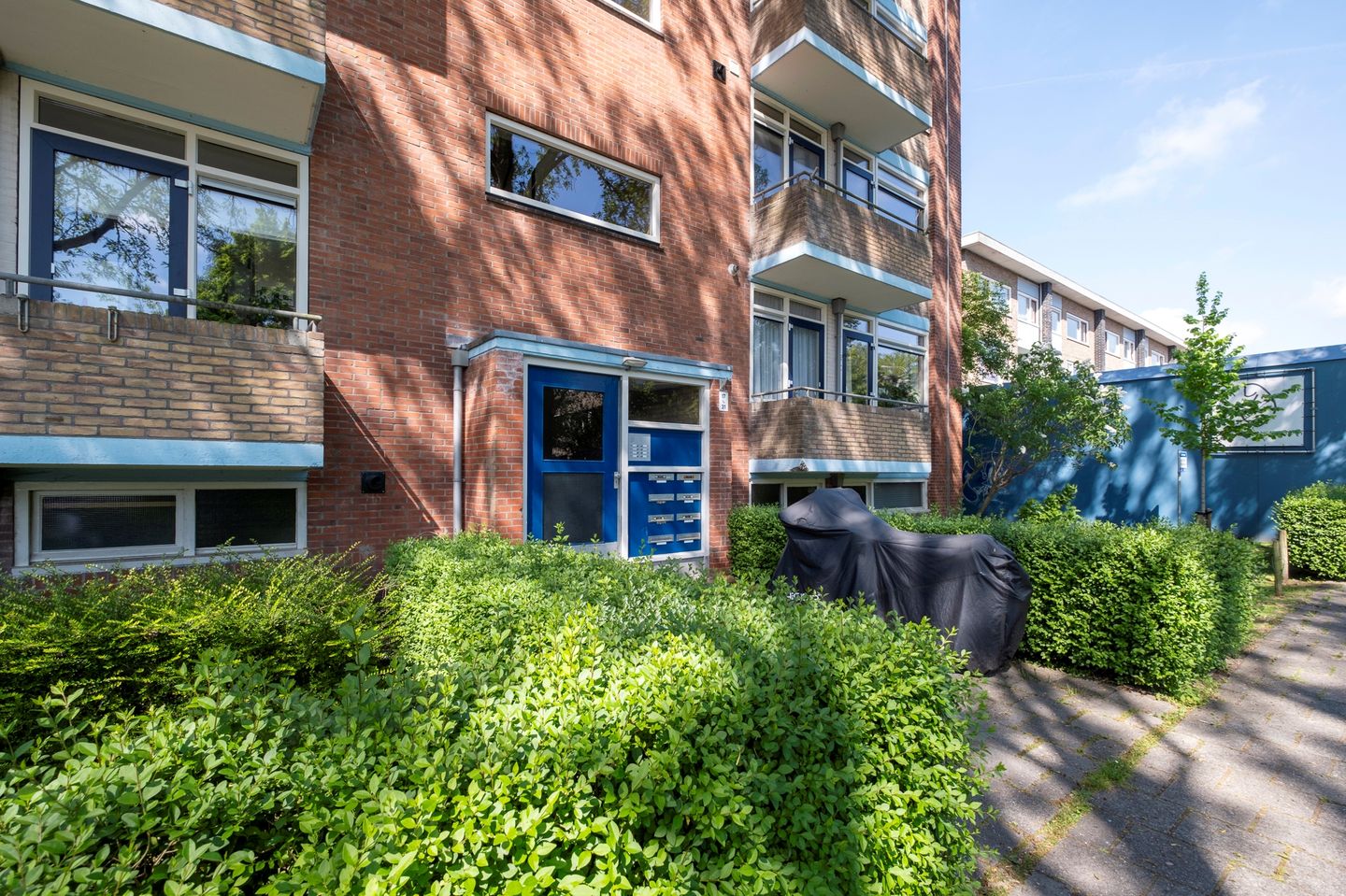 Photo 4 of Van Lenneplaan 25