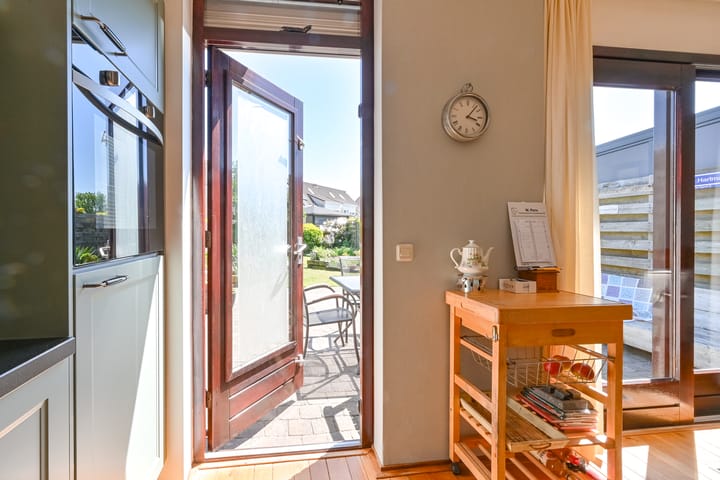 Photo 13 of De Garve 9