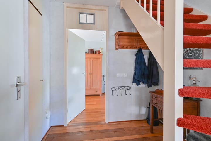 Photo 15 of De Garve 9