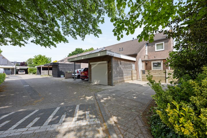 Foto 28 van Einsteinlaan 38