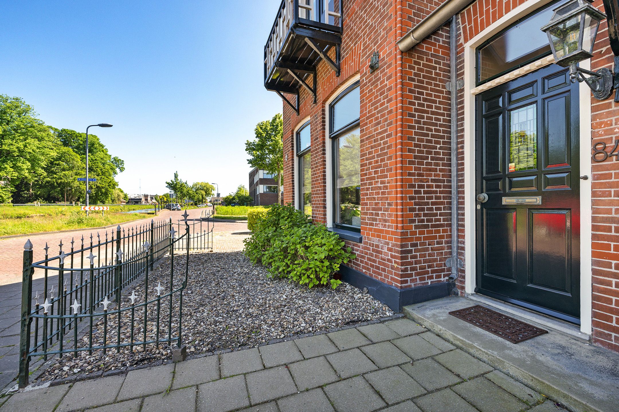 Photo 42 of Nieuwburen 84