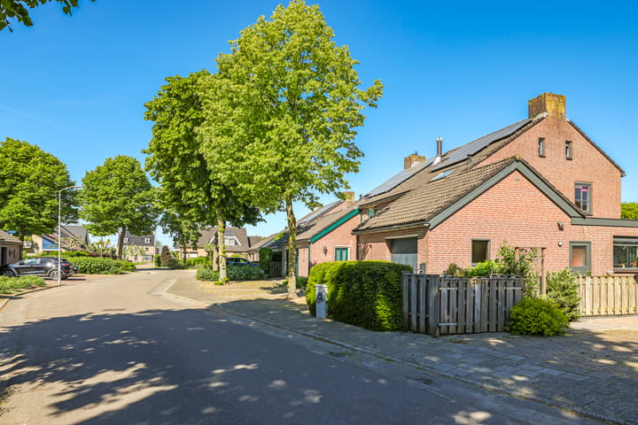 Foto 71 van Lindenlaan 14