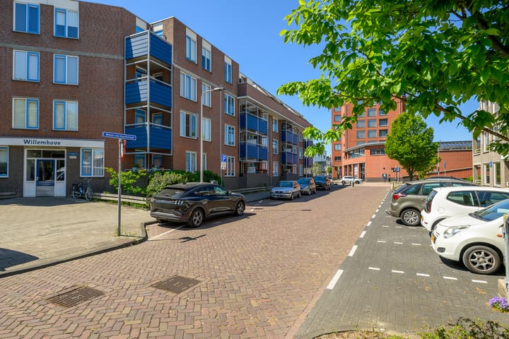 Foto 20 van Willem van Hooffstraat 57