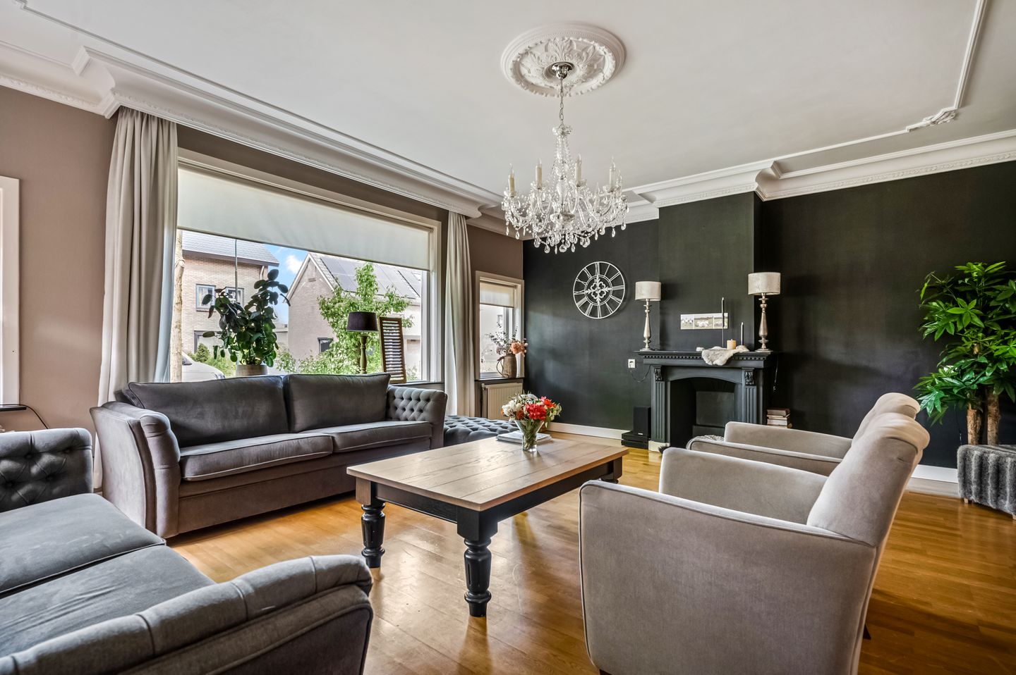 Photo 10 of J.P.C. Leinweberstraat 2