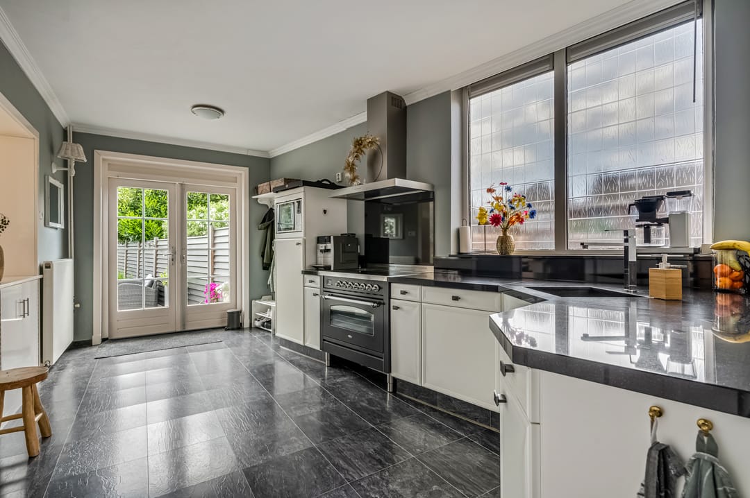 Photo 23 of J.P.C. Leinweberstraat 2