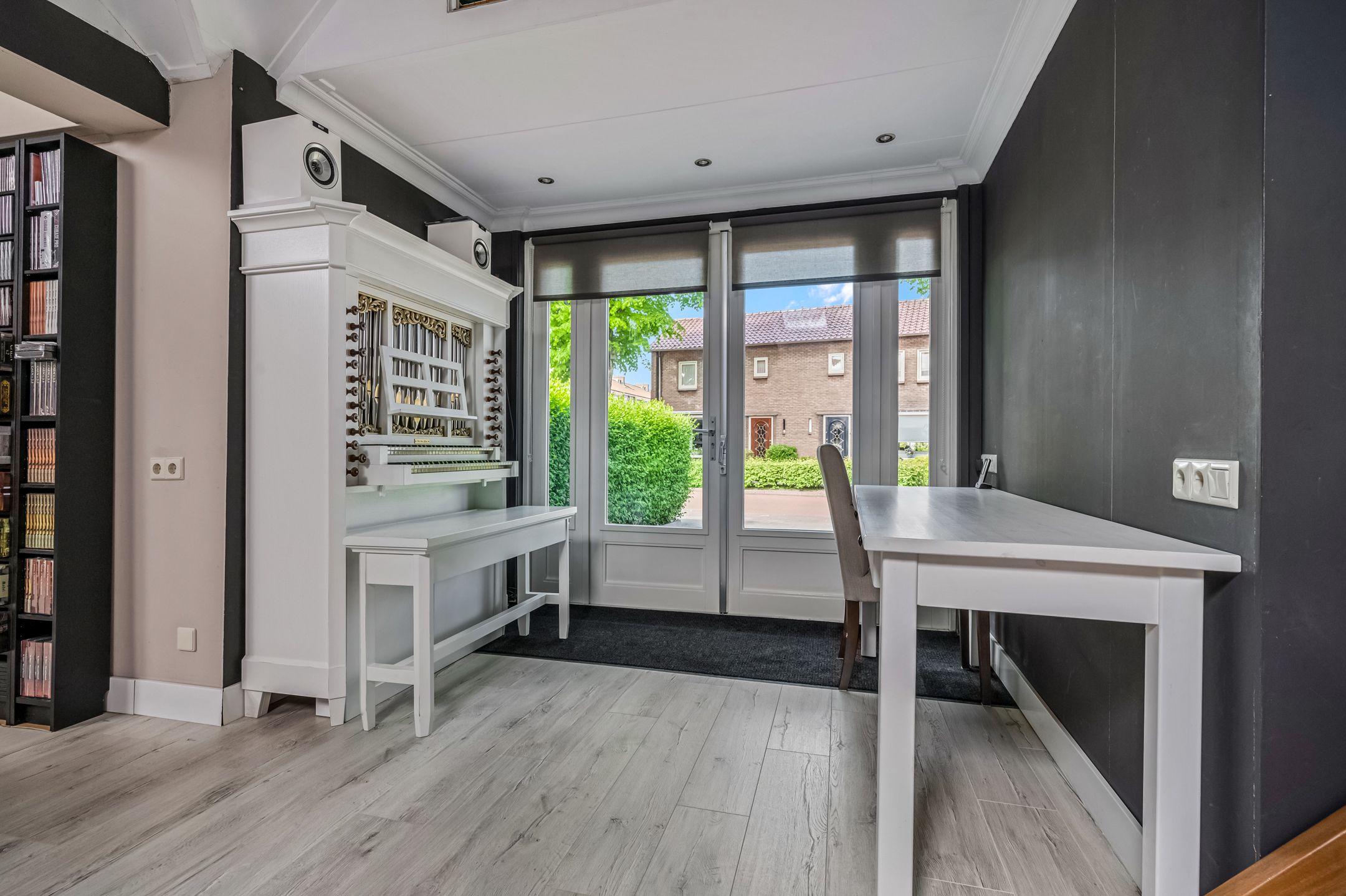 Photo 27 of J.P.C. Leinweberstraat 2