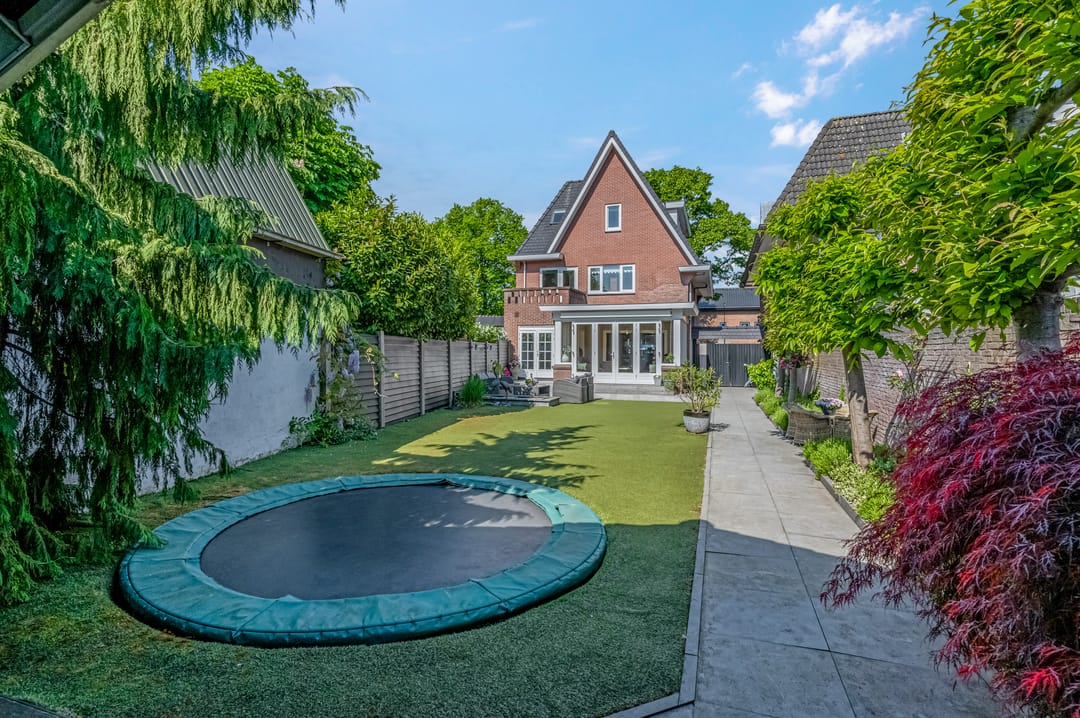 Photo 62 of J.P.C. Leinweberstraat 2