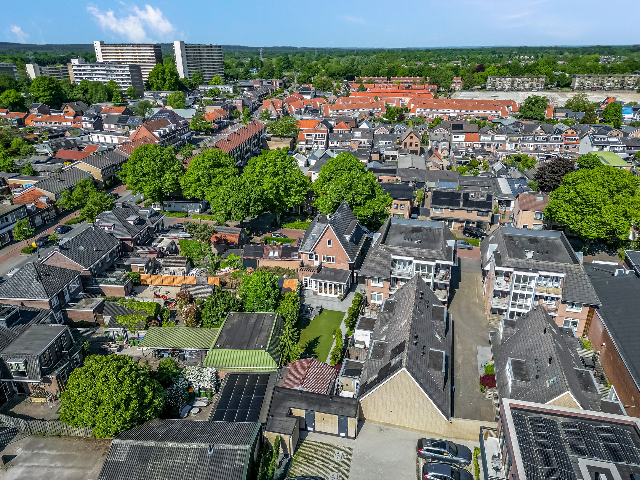 Photo 66 of J.P.C. Leinweberstraat 2