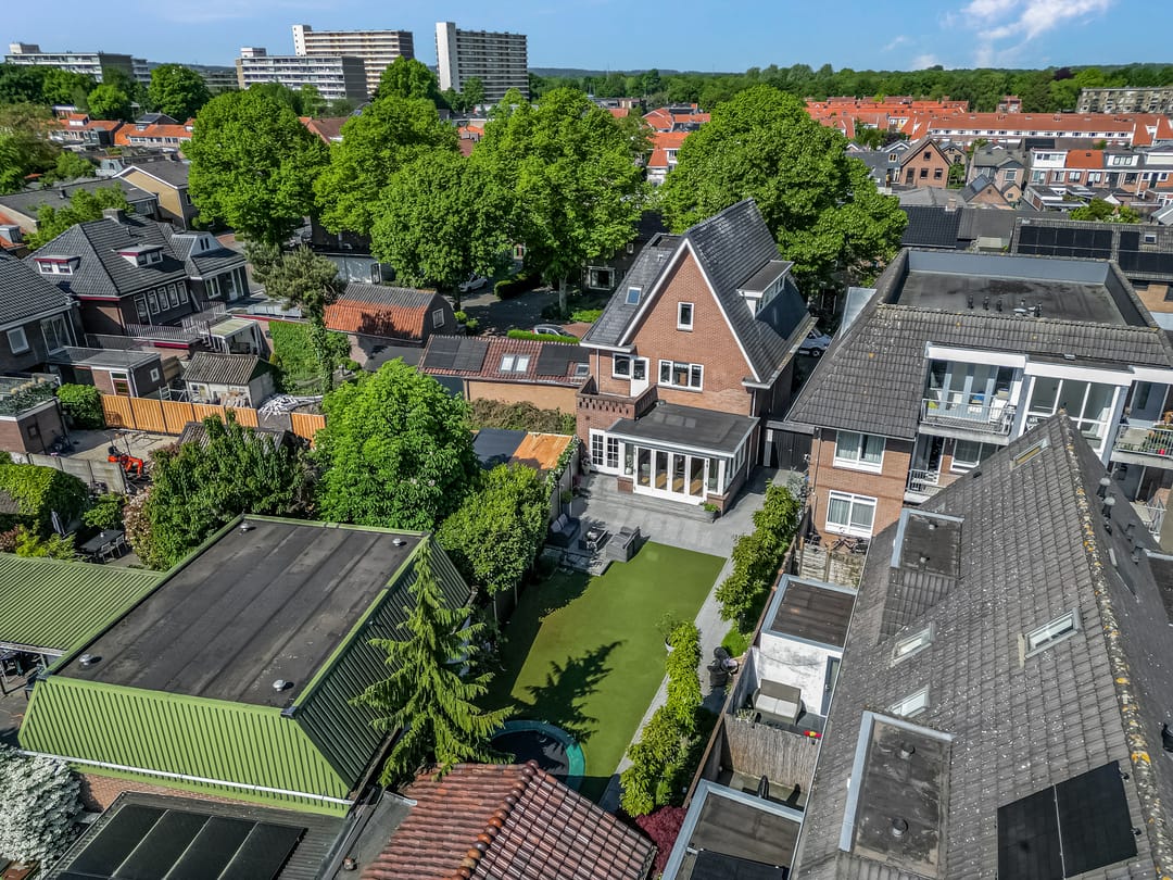 Photo 67 of J.P.C. Leinweberstraat 2