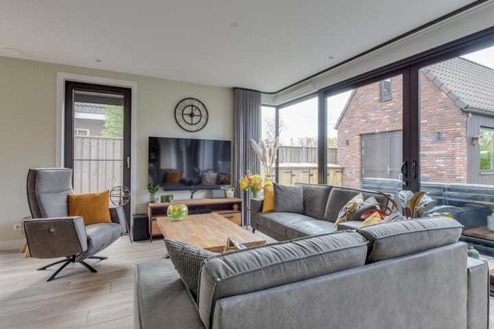 Foto 13 van Krokus 30