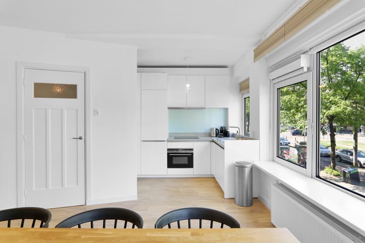 Photo 5 of Stadhoudersweg 86-B