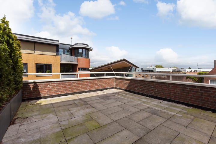 Foto 6 van Helfrichstraat 25-C