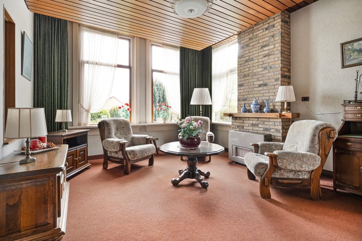 Foto 2 van Dorpsstraat 9