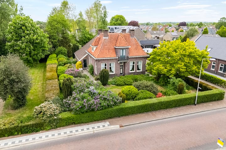 Photo 6 of Dorpsstraat 9