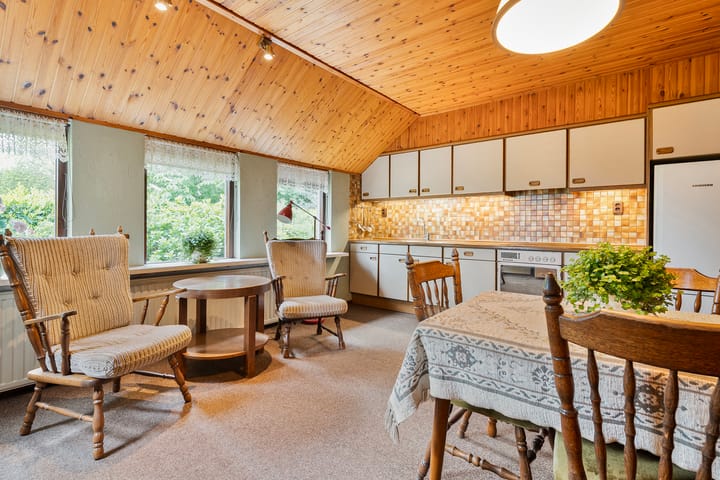 Photo 20 of Dorpsstraat 9