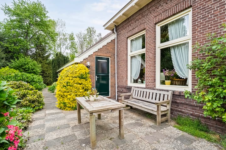 Photo 44 of Dorpsstraat 9