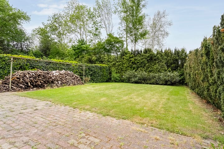 Photo 48 of Dorpsstraat 9