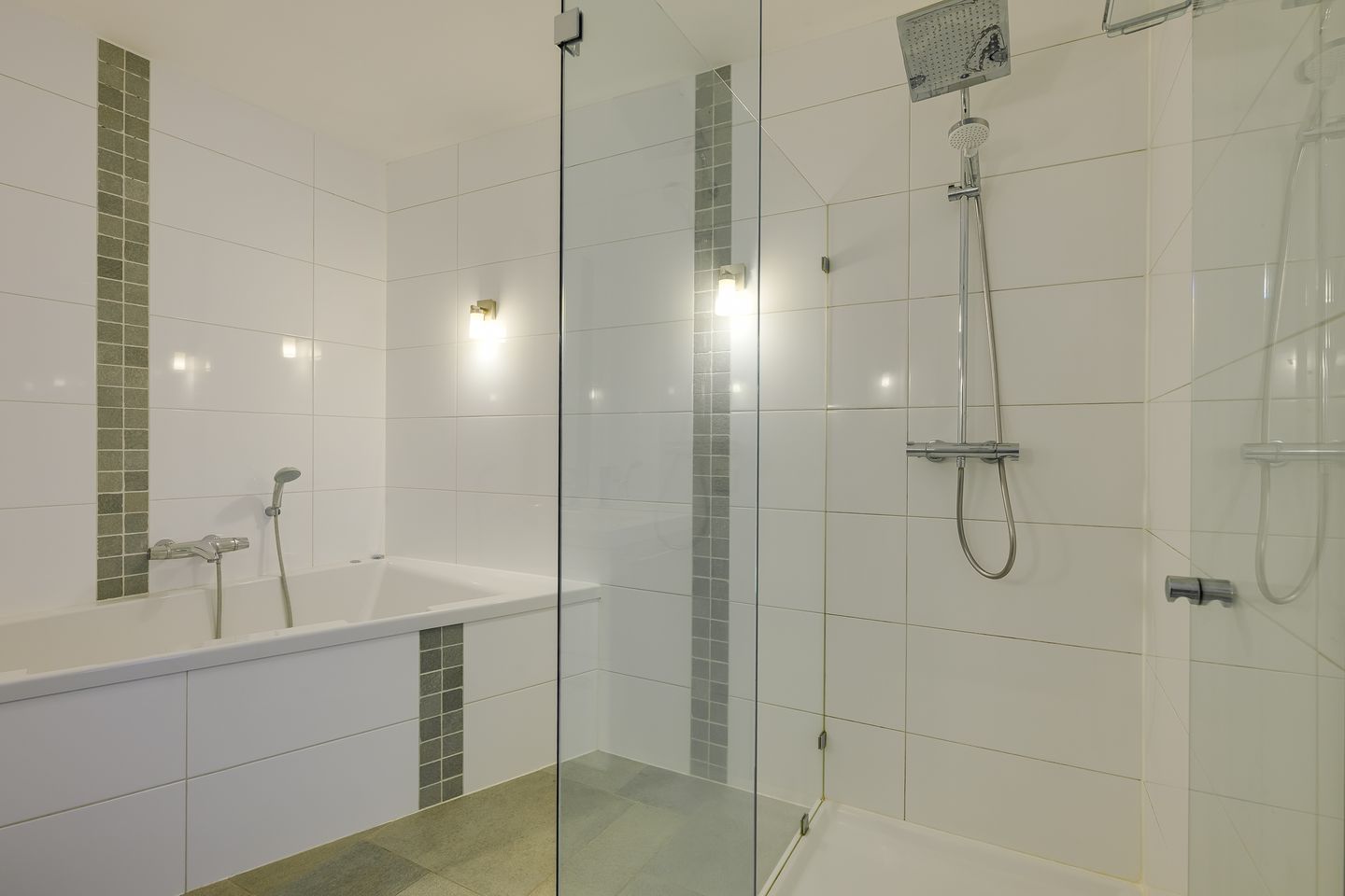 Foto 14 van Zandeveltplein 21-A