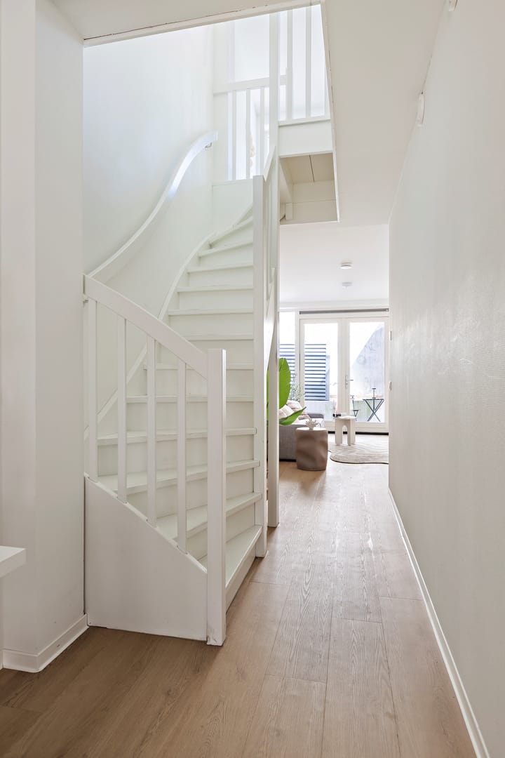 Foto 17 van Raamstraat 5-1