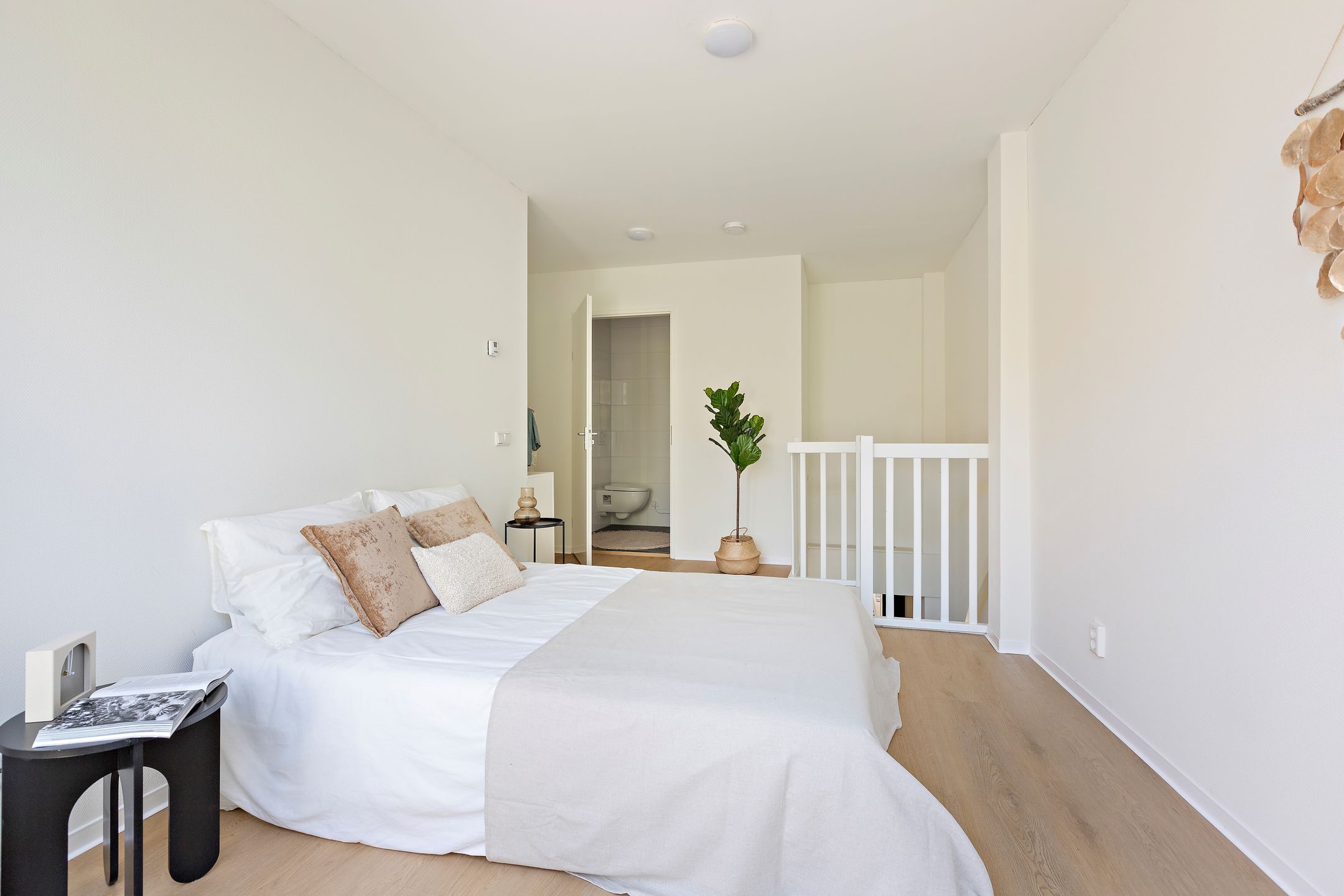 Foto 21 van Raamstraat 5-1