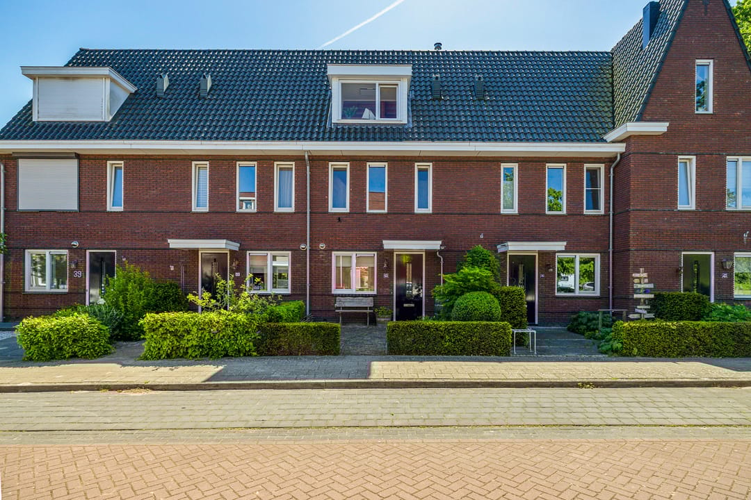 Foto 1 van Pieter de Molijnlaan 43