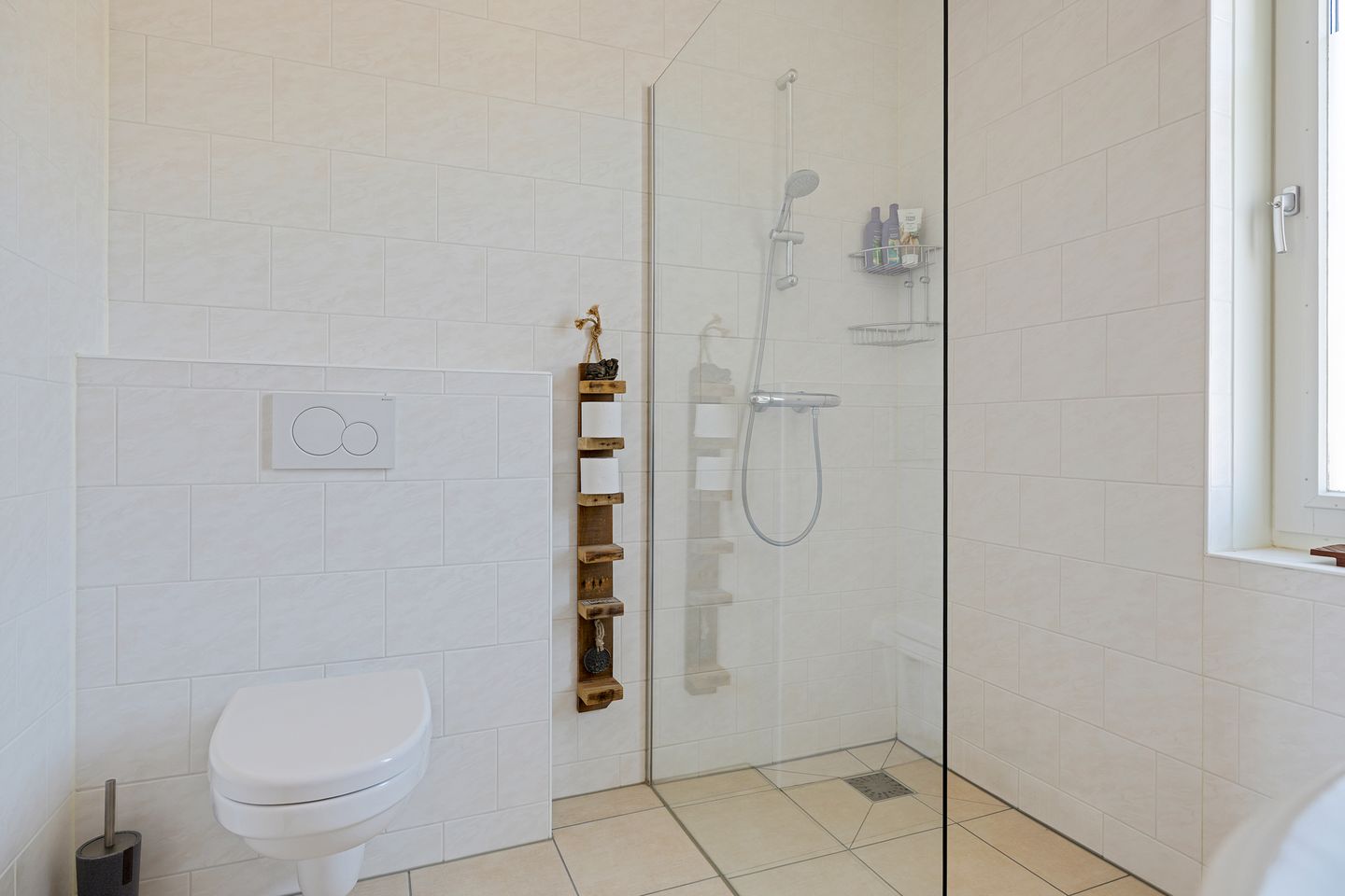 Foto 25 van Pieter de Molijnlaan 43