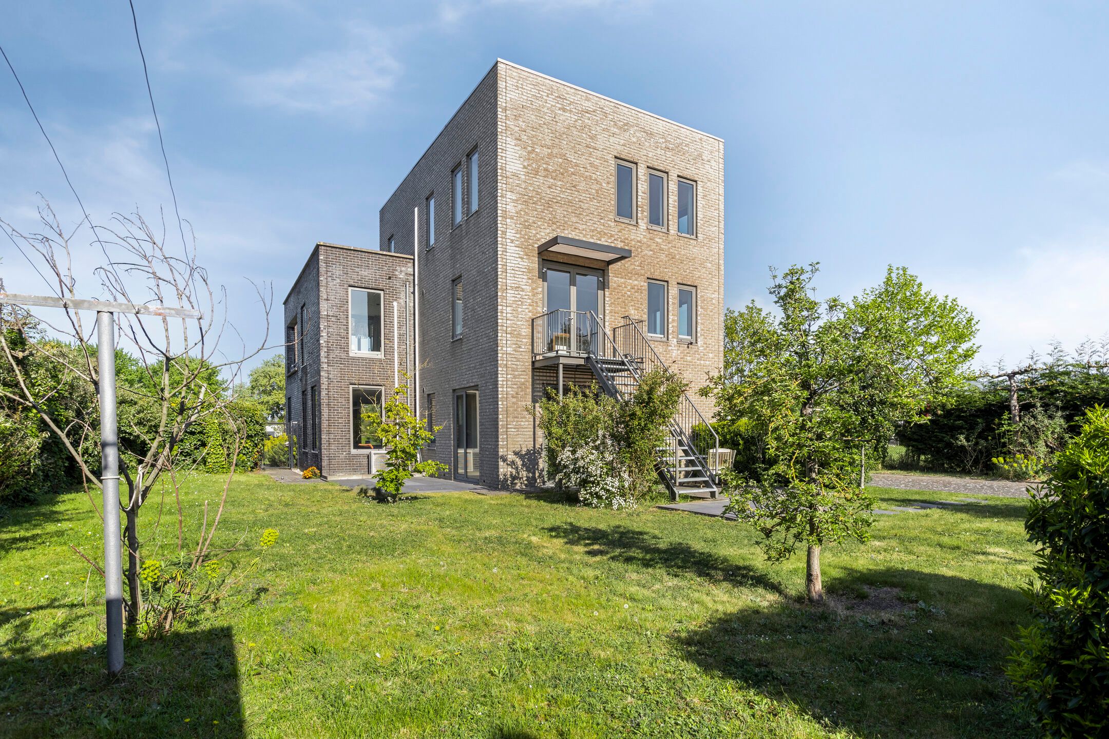 Photo 3 of Stroomweg 16