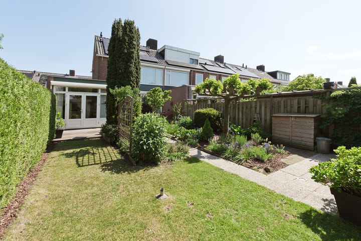 Photo 3 of Wilhelminastraat 4