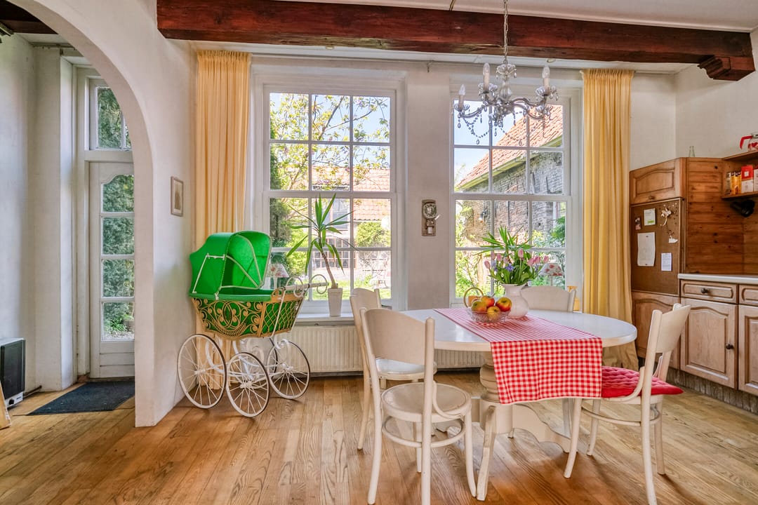 Photo 11 of Voorstraat 36