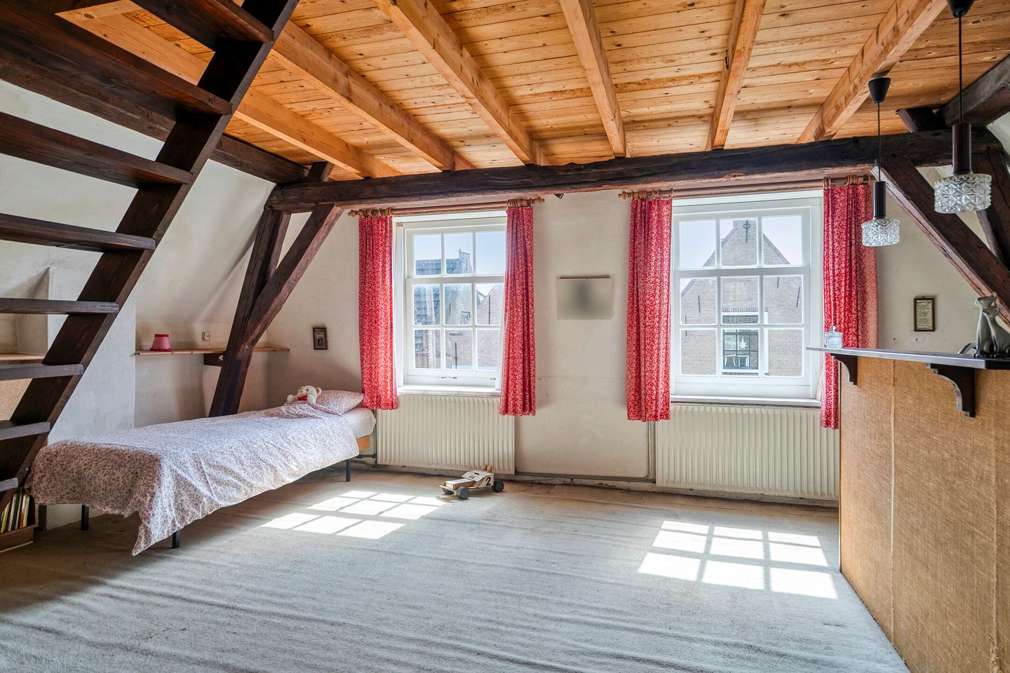 Photo 20 of Voorstraat 36