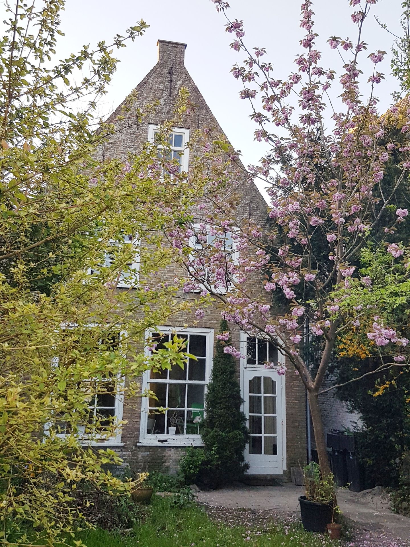 Photo 34 of Voorstraat 36