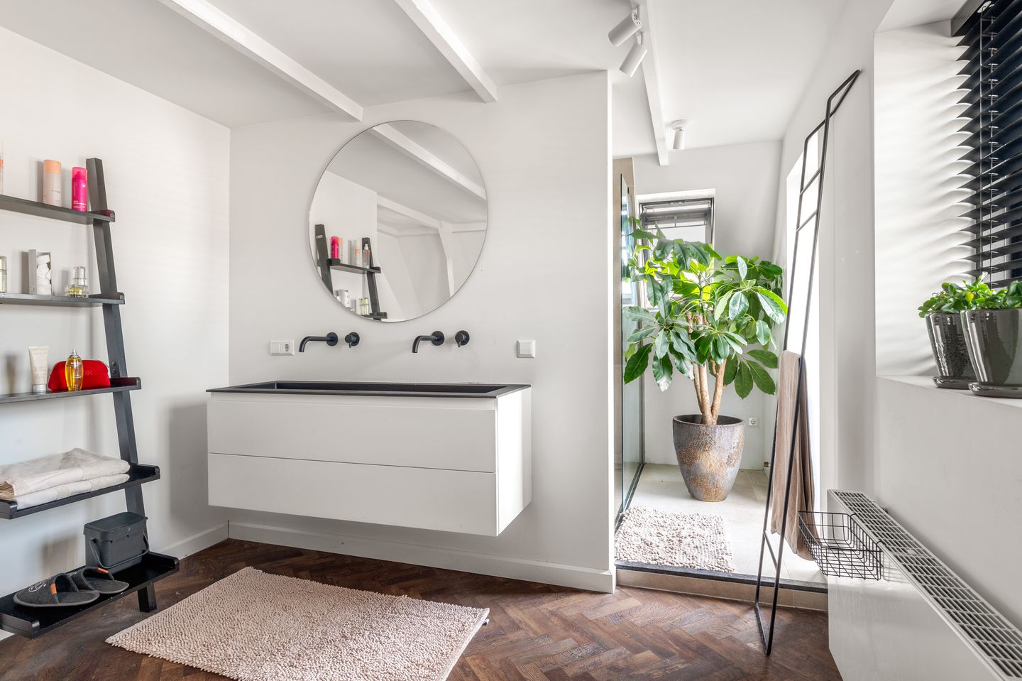 Photo 29 of Oude Haarlemmerweg 9