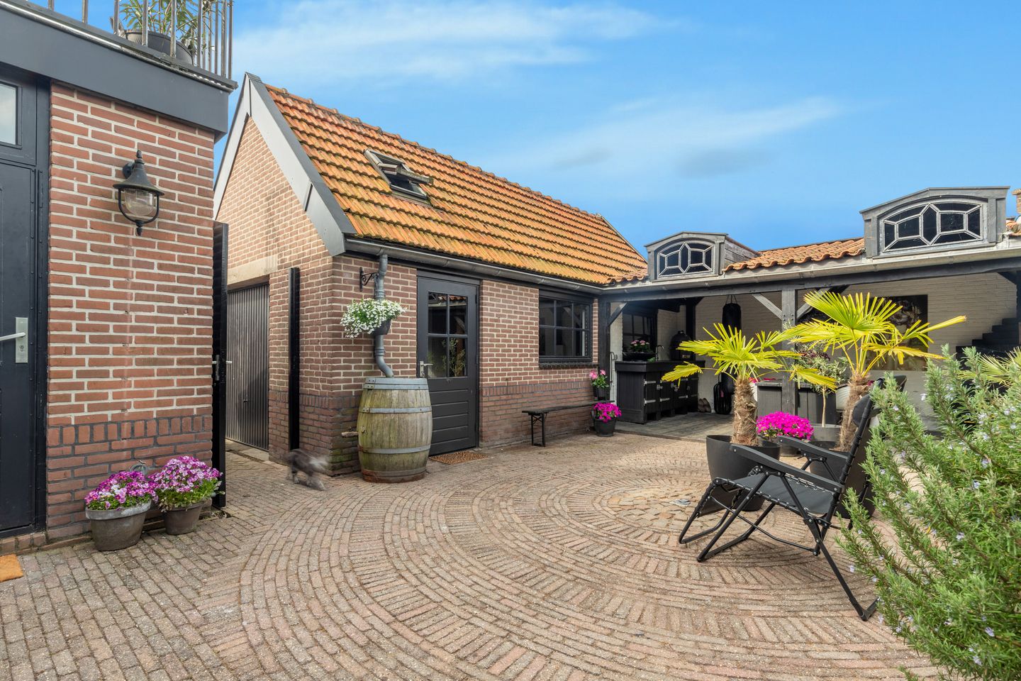 Photo 40 of Oude Haarlemmerweg 9