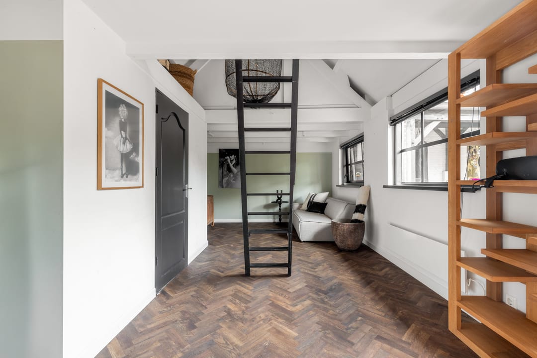 Photo 43 of Oude Haarlemmerweg 9